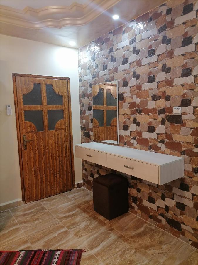 Petra Glamour Hostel Aţ Ţayyibah Dış mekan fotoğraf