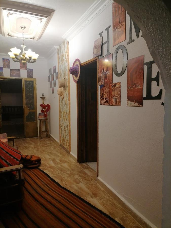 Petra Glamour Hostel Aţ Ţayyibah Dış mekan fotoğraf