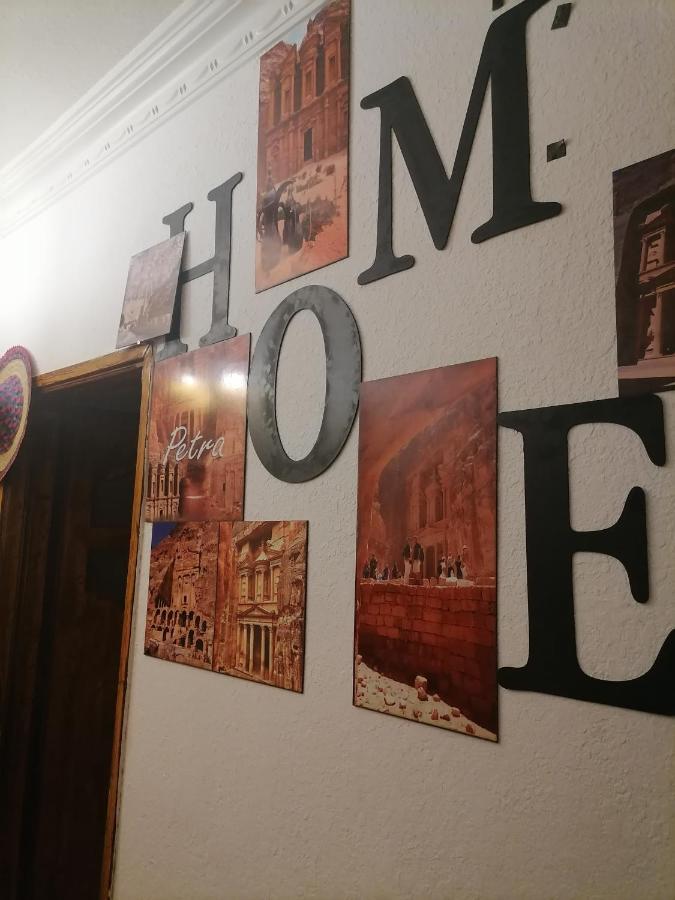 Petra Glamour Hostel Aţ Ţayyibah Dış mekan fotoğraf